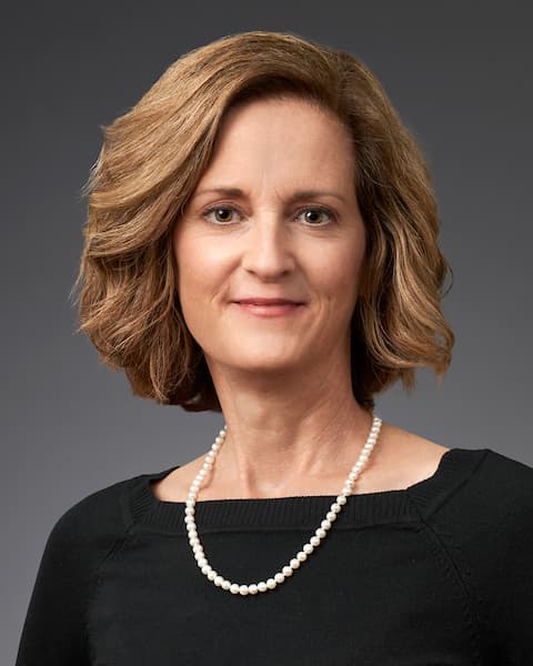 Photo of Mary Lou Roe