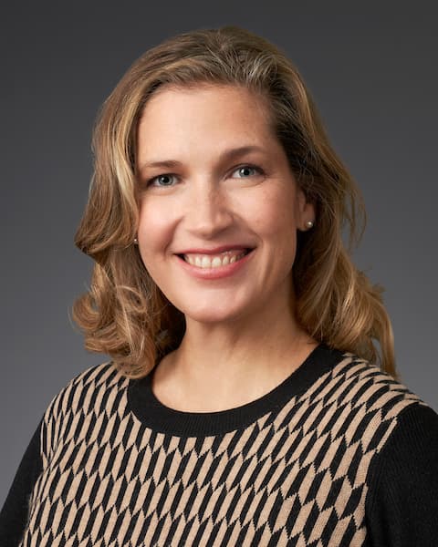 Photo of Julie Wright