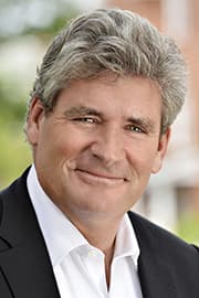 Photo of John Fraser
