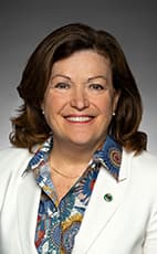 Photo of Linda Lapointe