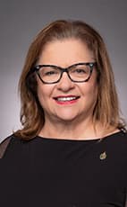 Photo of Anna Roberts